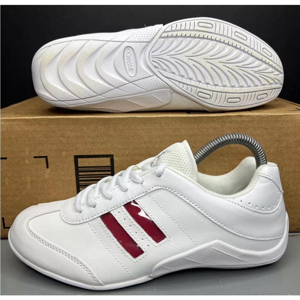 Chasse Flip II Womens Cheer Shoes Sneakers White/Burgundy Leather Size 7 CLEAN!